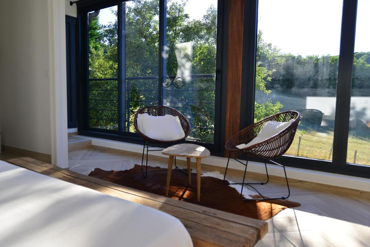 Chambre D'Hotes A La Cle Des Champs Varen Exteriör bild