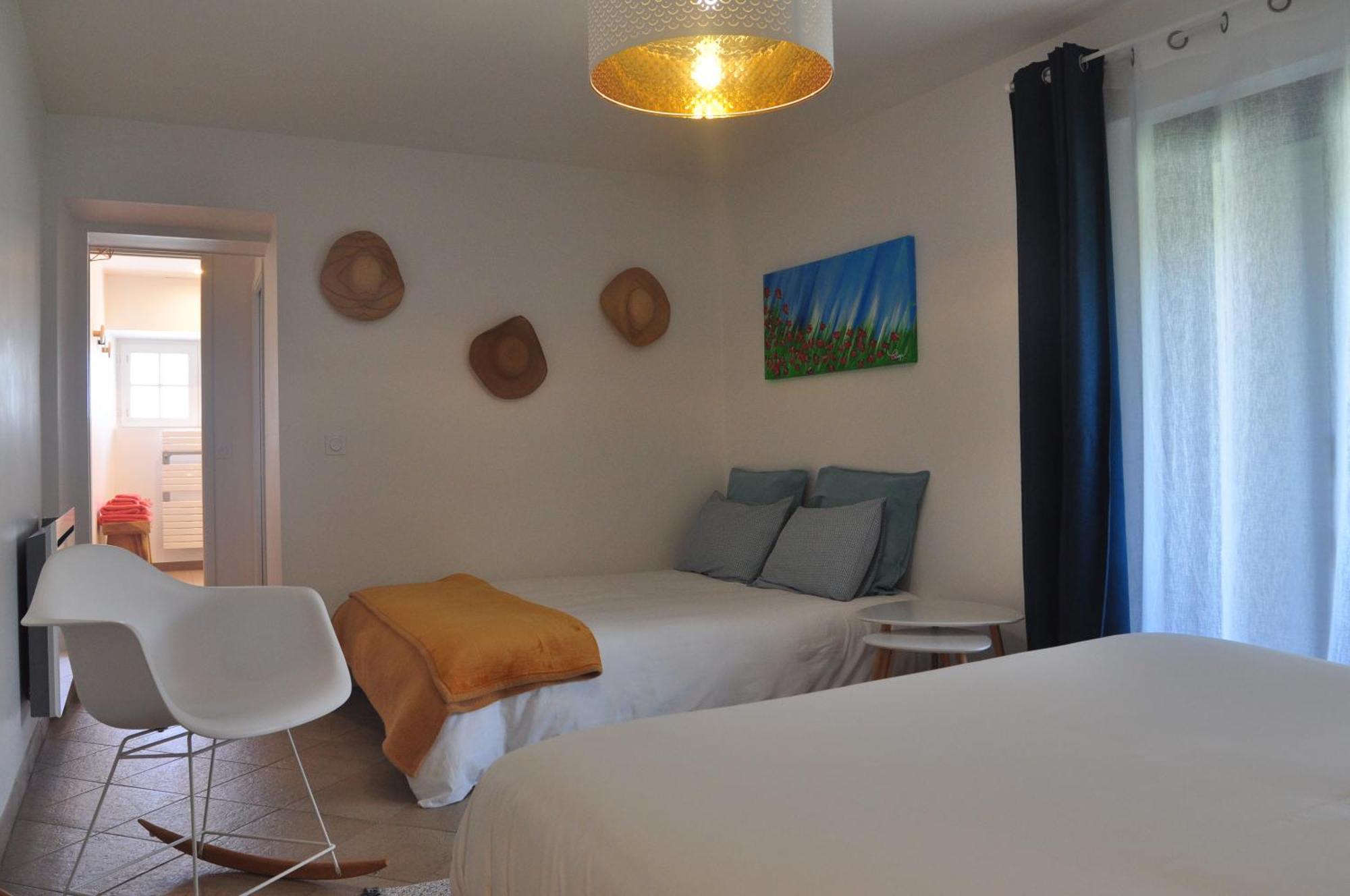 Chambre D'Hotes A La Cle Des Champs Varen Exteriör bild